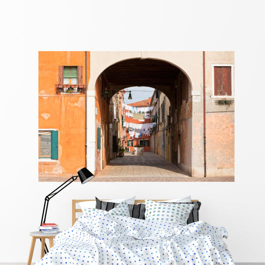 Venetian Yard