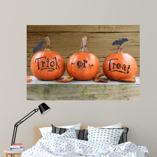 Trick or treat pumpkins Wall Mural