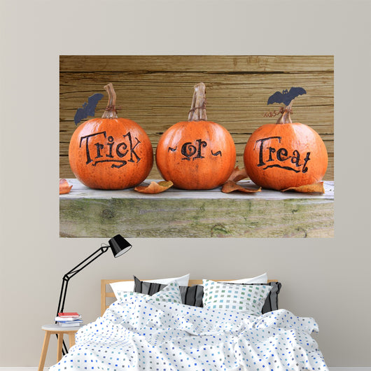 Trick or treat pumpkins Wall Mural