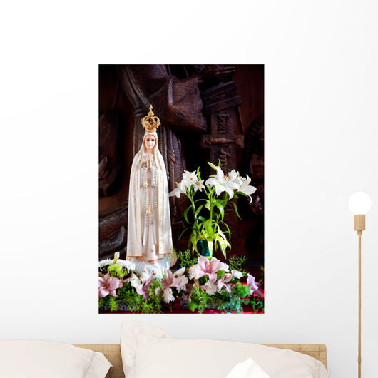 Statue Mary