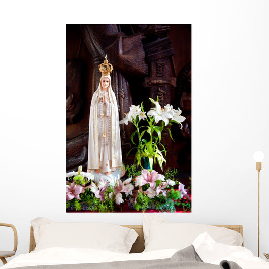 Statue Mary
