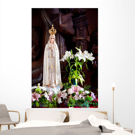 Statue Mary