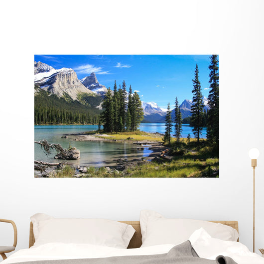 Spirit Iceland Maligne Lake