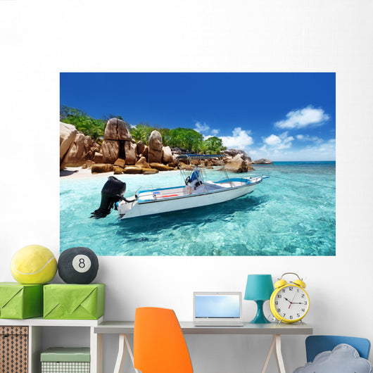 Speed Boat Beach Coco