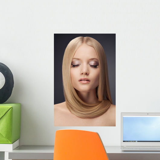 Fashion Blond Girl Beautiful