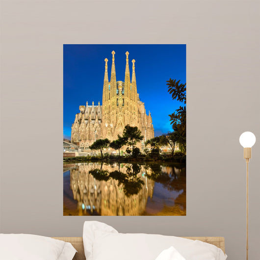 Sagrada Famlia Night Barcelona