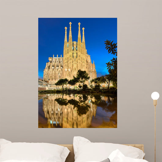 Sagrada Famlia Night Barcelona