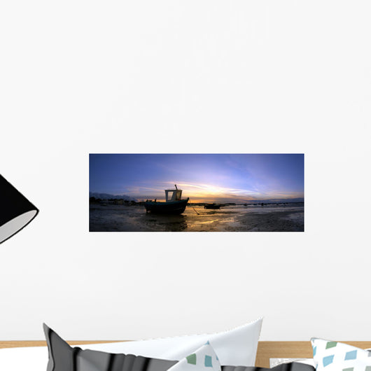 Large Panorama Boats Low