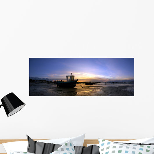 Large Panorama Boats Low