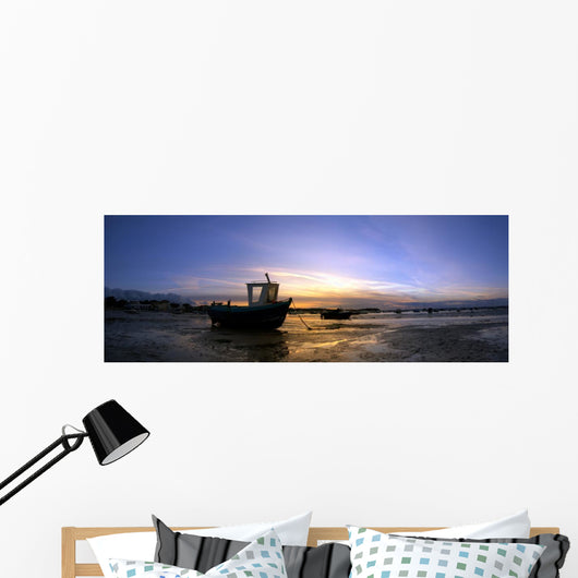 Large Panorama Boats Low