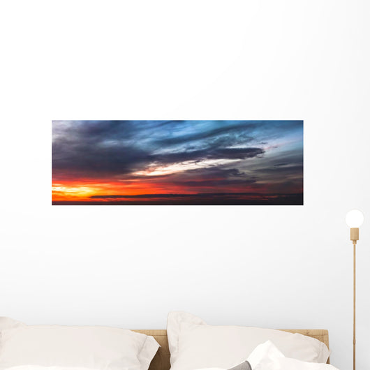 Tramonto Forte Contrasto Wall Mural