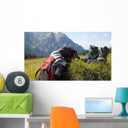 Wandern Rucksack Und Bergschuge Wall Decal