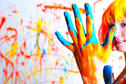 Bunte Hande Wall Mural