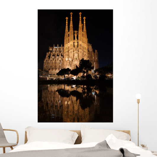 Sagrada Familia Reflected