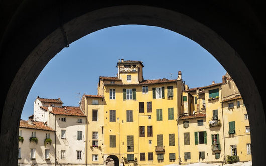 Lucca Piazza Anfiteatro