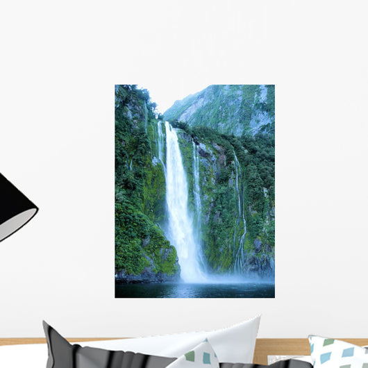 Wasserfall Am Milford Sound