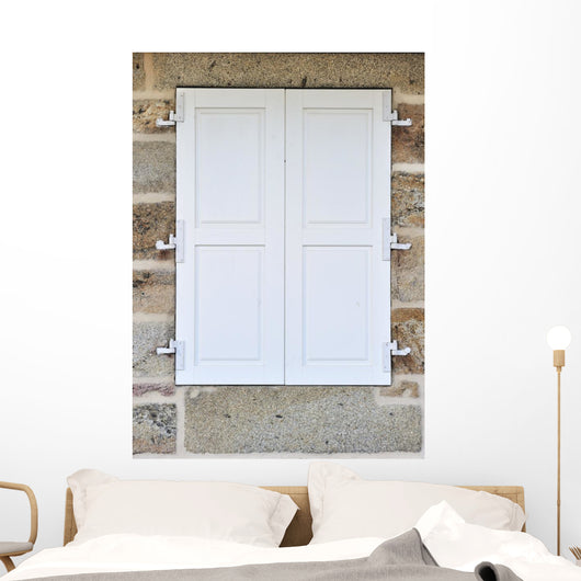 Wood White Window Classic