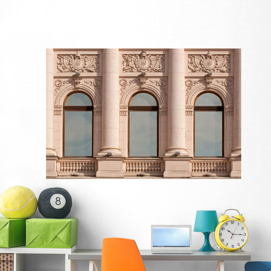 Windows with Columns