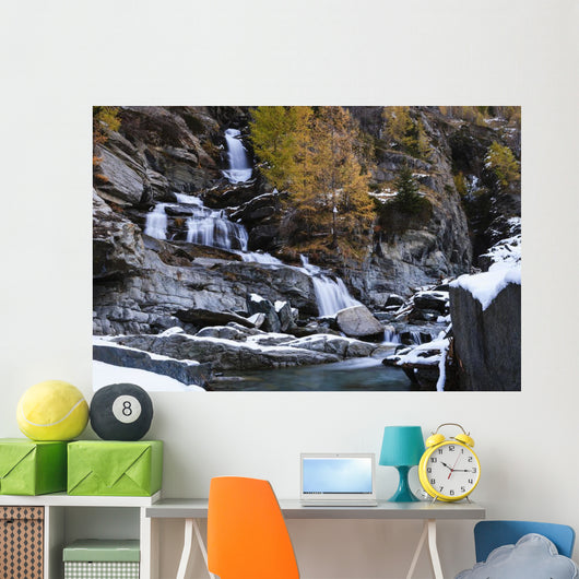 Lillaz waterfall Wall Mural
