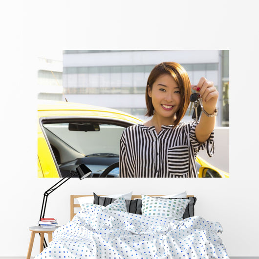 Lady with car keys Wall Mural