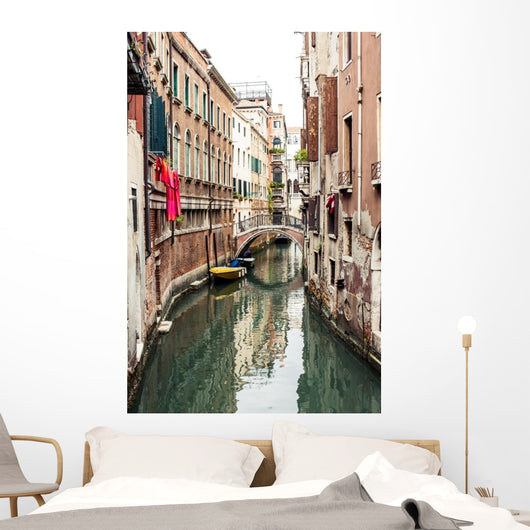 Venetian Street