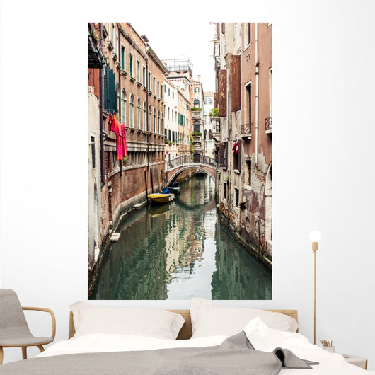 Venetian Street