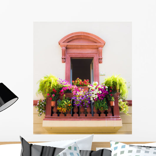 Balcone in fiore Wall Mural