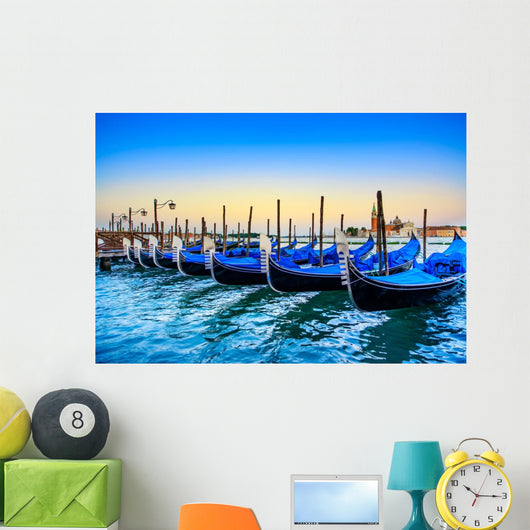 Venice Gondolas or Gondole Wall Decal