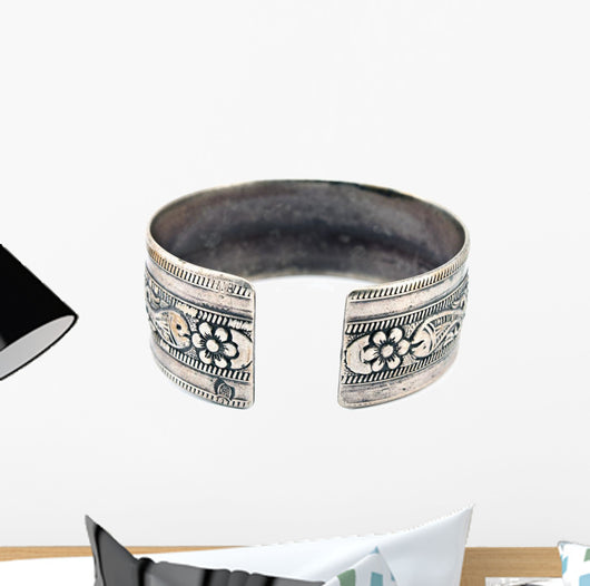 Antique Silver Bracelet White Wall Decal