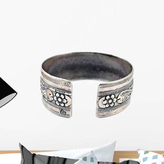 Antique Silver Bracelet White Wall Decal