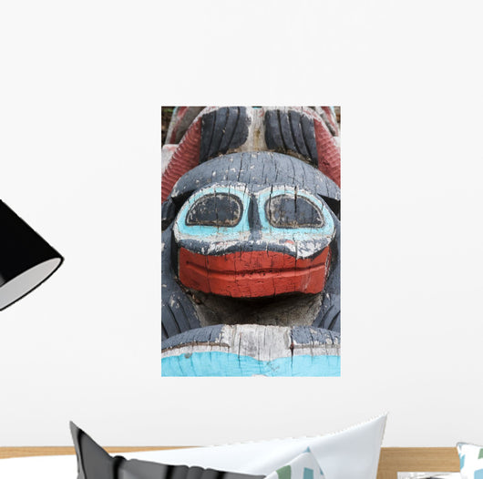 Totem Pole Detail Wall Decal
