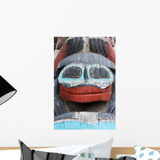 Totem Pole Detail Wall Decal