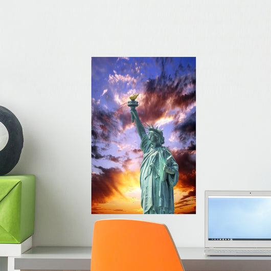 Statue Liberty with Beautiful Wall Decal