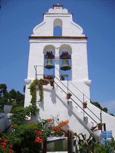 Corfu-bell Wall Decal