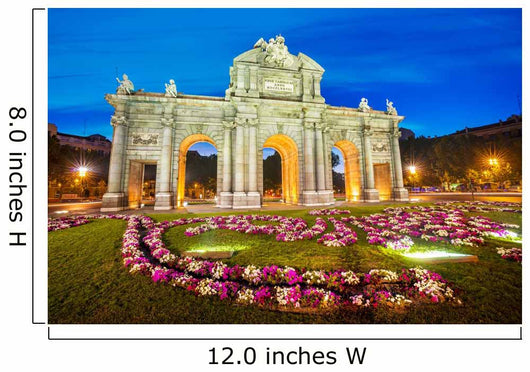 Puerta de Alcala, Madrid, Spain 