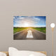 Road with arrow 