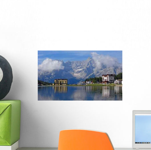 Lago Di Misurina E Wall Decal