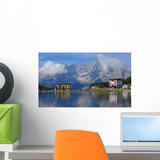 Lago Di Misurina E Wall Decal