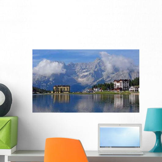 Lago Di Misurina E Wall Decal
