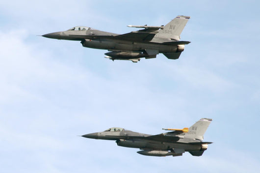 F 16 Wall Mural