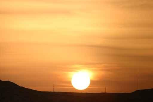 Couche Soleil Sur Le Wall Decal