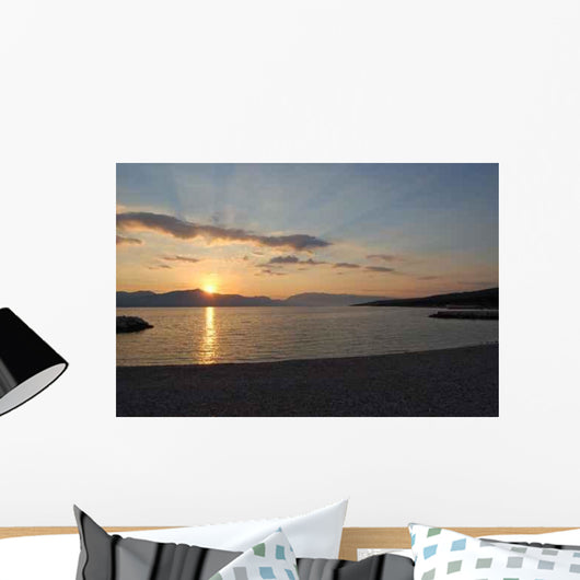 Hepatic Soleil Wall Decal