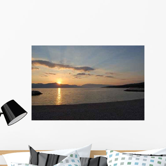 Hepatic Soleil Wall Decal