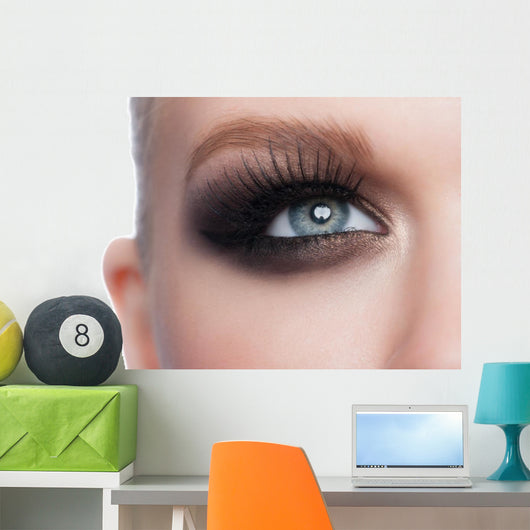 Eye makeup Wall Mural