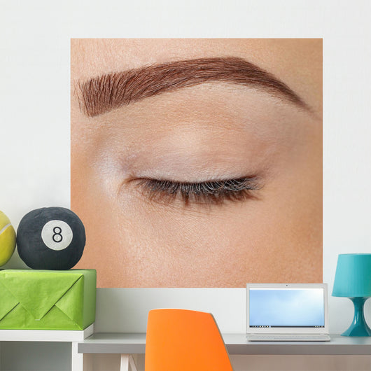 eyes without makeup 