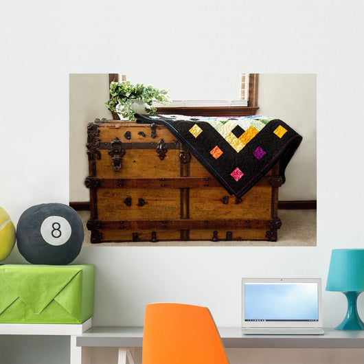 Quilt on Wooden Chest 