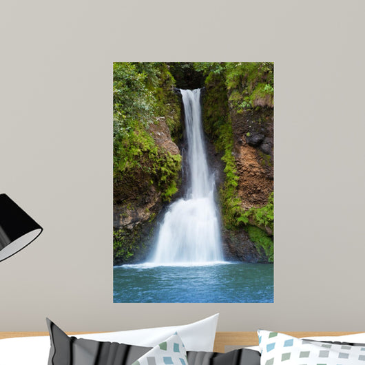 Mauritius.falls in "Valley of 23 colors of the Earth" 