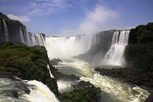 Iguassu (Iguazu; IguaÃ§u) Falls - Large Waterfalls Wall Mural