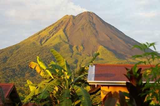 Vulkan Arenal Costa Rica Wall Decal