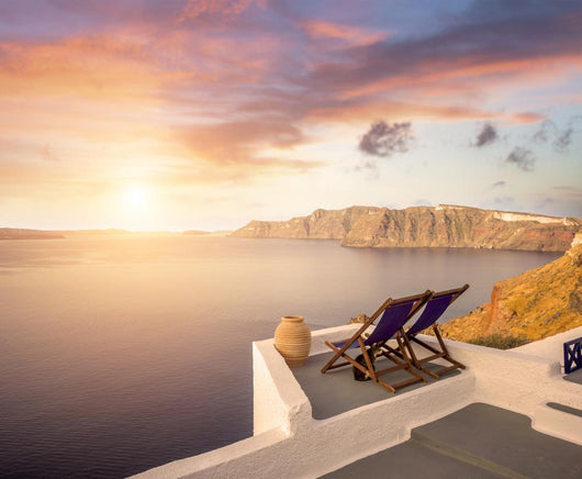 Santorini balconny with view at the sea 
